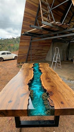 Living room table made from old wood and resin