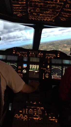 My First A380 Flight Simulator Experience with Emirates