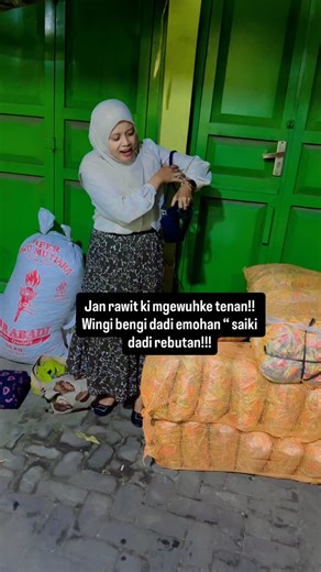 Winarti Syarif on Instagram: "#mbwin #muntilan #magelang #mbwincabe #pasarsayurmuntilan"