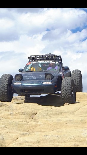 Monster #miata 🤗 🚁: @bluehornet_fpv | The Rad Factory