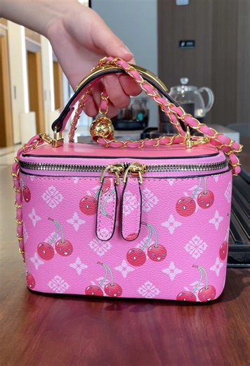 Cherries on Top — This Handbag is the Sweetest! 🍒👜 #CherryBag #TrendyHandbag #CasualStyle #tiktokshopcreatorpicks #tiktokshopjumpstartsale