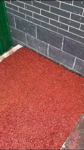 In the construction of red asphalt cold patch, multiple colors can be customized.