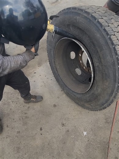 Hino Truck Tire and Diagnostic Services