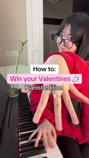 Can confirm it works!(I hate couples) #piano #valentine #donnermusic #ouras300 #humor