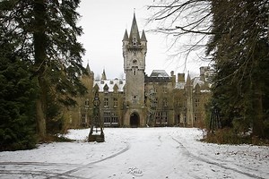 Chateau Miranda - A Haunting Memory (History & Travel Tips)