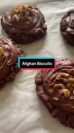 Easy Afghan Biscuit Recipe: Delicious Sweet Treats with Cocoa Powder and Cornflakes