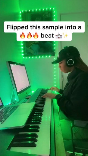 Had to take it to CHURCH⛪️✨ Lemme know what you think in the comments⬇️ #producer #femaleproducer #beatmaker #femalebeatmaker #church #gospelbeat #hiphopbeat #samplebeat #explore #producersofinstagram