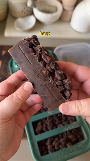 Sarah Hart | Freezer Meal Prep on Instagram: "Souper Cubes make the perfect gift! They really are a life changing kitchen tool and I’ve gifted them to so many people! The friend who is cooking for one, the busy parents who want to and meal time easier especially if they have picky eaters and often cook multiple meals, anyone who wants to cut down on food waste! Such a versatile gift. #sponsored"