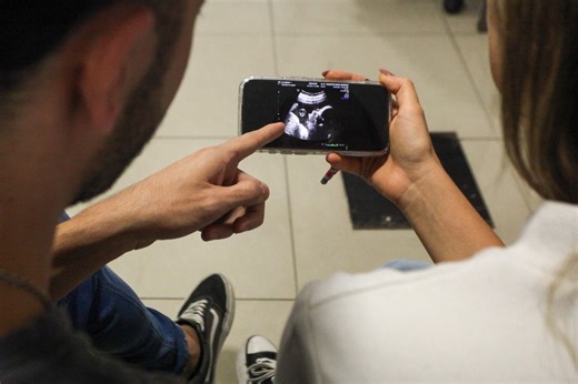 Consultorio jurídico: diferencia entre privación y suspensión al ejercicio de la responsabilidad parental