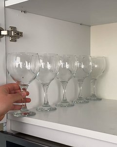 Wine glass storage trick | Genius Inventions