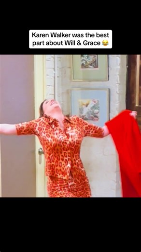 Karen is a queen 👑 #karenwalker #meganmullally #willandgrace #willandgracekaren #gayinterest #grindr #hilare #labelwhore #hermesparis #bougieaf #richbitch #anastasiabeavahausen