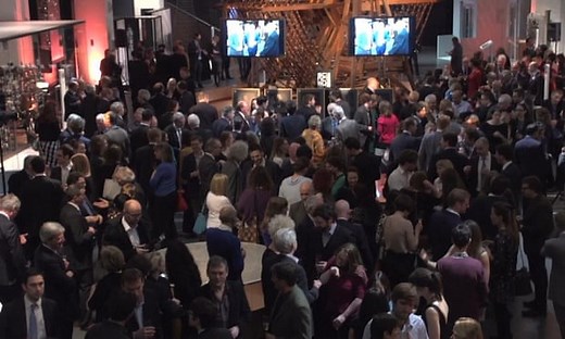 Scientists meet the media – video