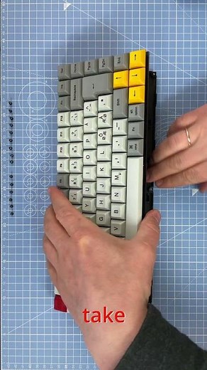 Raspberry Pi 400 mechanical keyboard upgrade #shorts #mechanicalkeyboards #raspberrypi