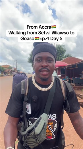 On Foot Ghana🇬🇭. 16 Regions One Journey. Day 5 of walking from Sefwi Wiawso to Goaso🇬🇭. Lesson:Positivity is the only way out for us. @THE WHITE ANGEL thank you so much sir. @Ghana Tourism Authority Thank you so much. #exploreghana🇬🇭 #backpackingtrip #trip #tour #Gosoa