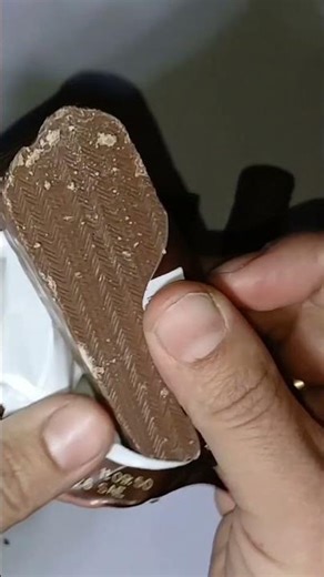 Snickers Chocolate ASMR 🍫 | Crunchy & Satisfying Sounds