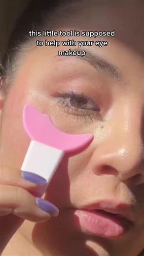 Easy Guide to Using a Silicone Eyeliner Template