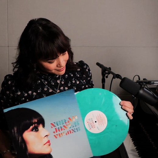 26K views · 1.5K reactions | Visions is available now on limited edition teal vinyl at Barnes & Noble while supplies last!  Order here: https://NorahJones.lnk.to/VisionsTeal | Norah Jones | Facebook