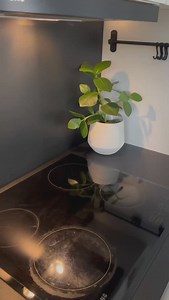 226 reactions · 15 shares | ASMR x d-c-fix ✨ #dcfix #walltiles #kitchemakeover #makeover | d-c-fix | Facebook