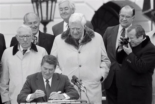 How similar are Trump and Reagan?