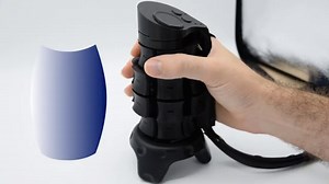 X-Rings: A Hand-mounted 360 Degree Shape Display for Grasping in Virtual Reality