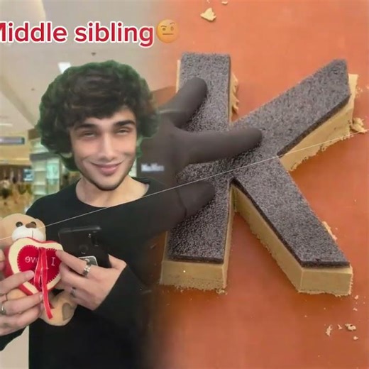 Kid finally meets his online girlfriend💀🤣 #funnyvideo #comedy