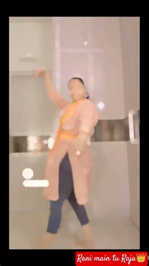 #ranitumainraja 👑 #danceislove #dancedelight #danceshorts #easydancesteps #trendingsong #dancebeats
