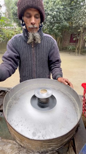Fluffy Cotton Candy Making 😱#cottoncandy #cottoncandymaking #streetfood #candylover #foodie