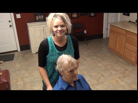 Short Haircuts for Women over 60 | Grandma Hairstyles