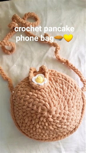 crochet pancake phone bag🥧💛 #crochetbagtutorial #crocheting #crochettutorial #handmadebag #shorts