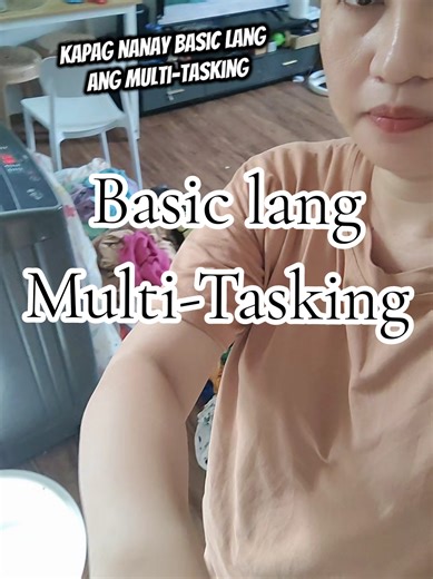 Nanay life. Syempre basi nalang sa atin ang multi-tasking. Wag ka mag comment kung di ka relate dito 😀 #buhaynanay #multitasking
