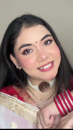 Full Makeup Video Tutorial by Art's Of PiYa
