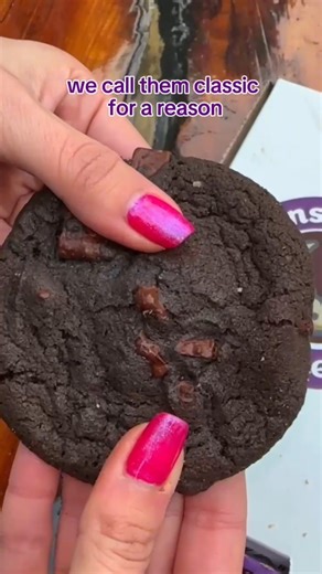 warm, gooey and classic for a reason 🍪 drop your favorite classic cookie in the comments | Insomnia Cookies