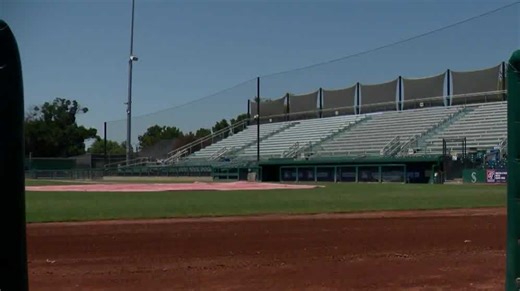 City approves extension of lease for Modesto Nuts through 2025 season