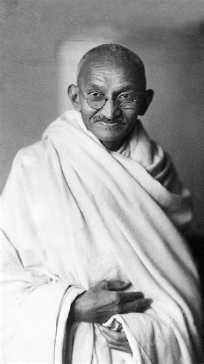 12 Books You Must Read About Gandhi | Rediff-TV | Rediff.com