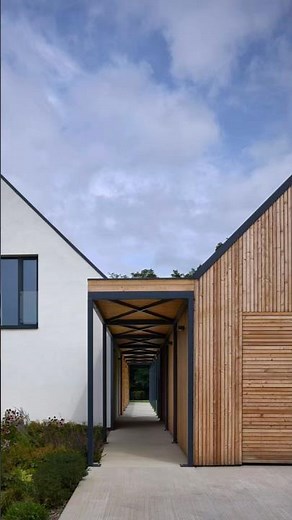 Modern Slovak Homes That Honor Tradition 🏡✨