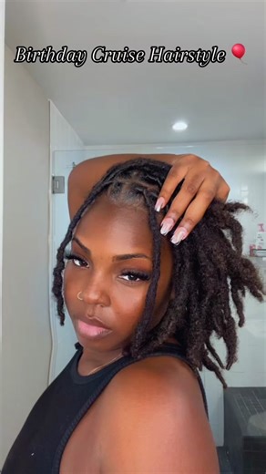 Loc’s girlies, what’s your favorite vacaction style ? #dejavulocs #shortlocs #locstylesforwomen #locstyles #shortlocstyles #loctok #loctiktok #softlocstutorial #fauxlocstutorial