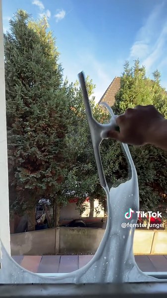 Fensterreinigung: Zu wenig Schaum? Tipps für besseren Sprühauftrag
