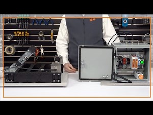 Demonstration of igus smart plastics EC.B and EC.P system