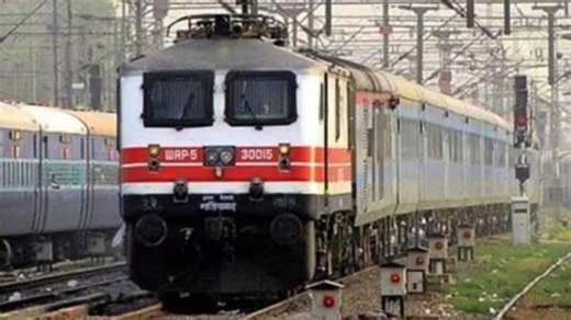 IRCTC और रेलवे सीनियर सिटिजन को ब्याज समेत पूरा ट्रेन किराया और मुआवजा दें, उपभोक्ता आयोग का निर्देश, यह है वजह