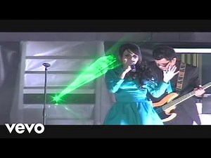 Belanova - What A Shame / I Feel Love (Medley/En Vivo)