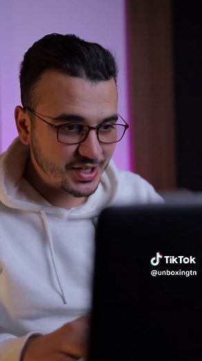 Windows Copilot AI Review and Unboxing