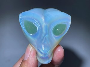 Handmade Opalite Alien Head Skull: Quartz Crystal Gift (2") - Etsy