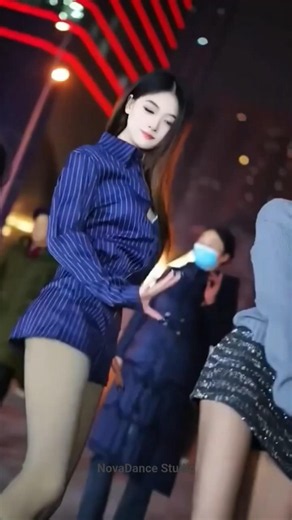 Beautiful Ladies Dancing with Stunning Style ✨ # 28 | #Shorts #Dance