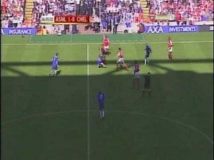 Arsenal v Chelsea - F.A Cup Final (2002) - Live Footage