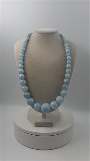 The Turtle Shell LIVE SALE PREVIEW Graduating Aquamarine Necklace