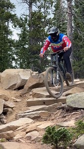 The more the video zooms out, the more the Keystone chonk continues! 🤯 Trail: High Speed Dirt 🚵‍♀️: @paynematt 🎥: @jmorrison3 | Keystone Resort