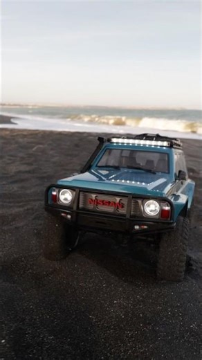 This looks real… but it’s only 1:10 scale 😏