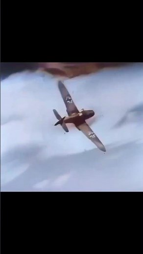 P-51 Mustang vs Bf 109 – Original WWII Dogfight Footage (France, 1944)