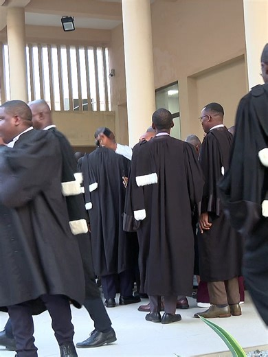 Une nouvelle page s’ouvre au Barreau du Bénin avec l’entrée en fonction de Maître Zakari Baba Body comme nouveau bâtonnier de l’Ordre des avocats. #SRTBinfo #wasexo#tiktokbéninois🇧🇯