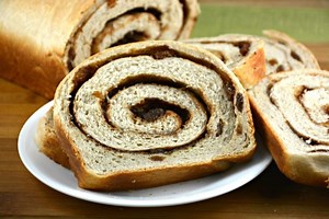 Swirled Cinnamon Raisin Bread
